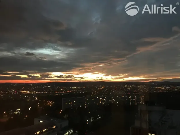 Pronájem atypického bytu, Brno, Majdalenky, 200 m2