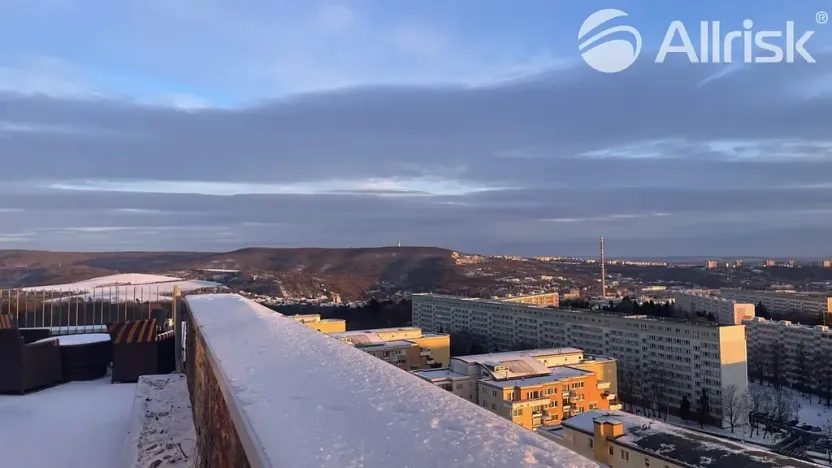 Pronájem atypického bytu, Brno, Majdalenky, 200 m2