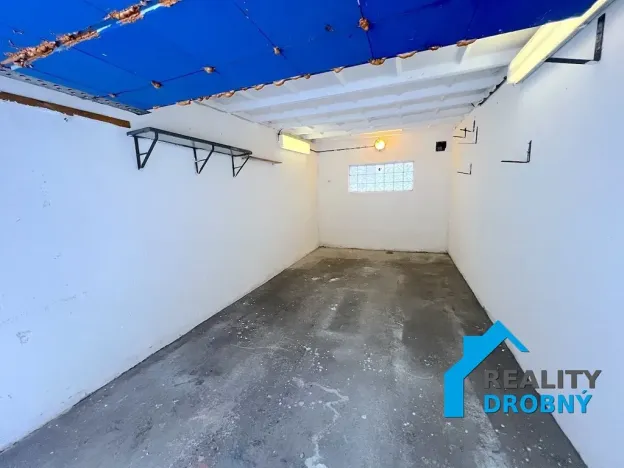 Pronájem garáže, Děčín, Cihelná, 19 m2