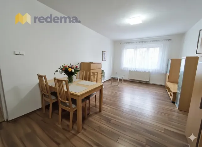 Pronájem bytu 3+kk, Praha - Strašnice, Nučická, 69 m2