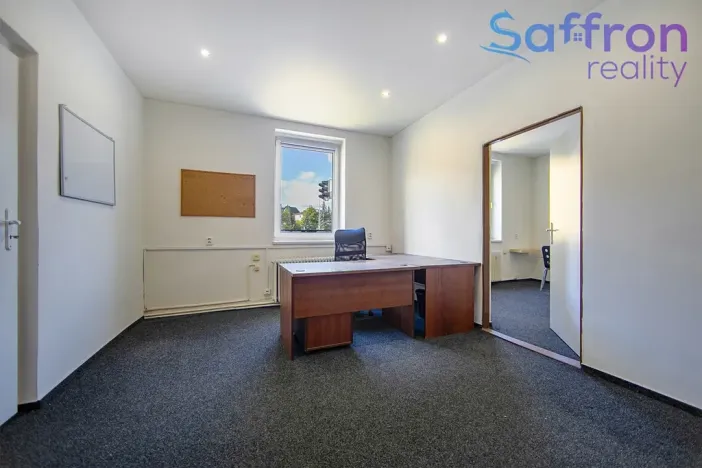 Prodej obchodního prostoru, Plzeň, Bohuslava Martinů, 1257 m2