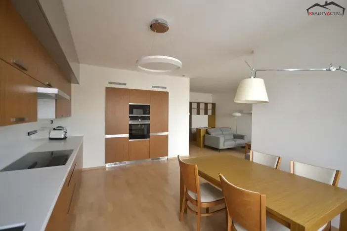 Pronájem bytu 3+kk, Brno, Majdalenky, 161 m2