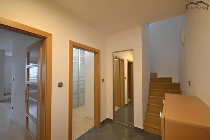 Pronájem bytu 3+kk, Brno, Majdalenky, 161 m2