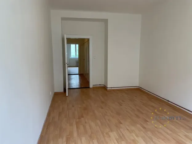 Pronájem bytu 2+kk, Praha - Nusle, Žateckých, 45 m2
