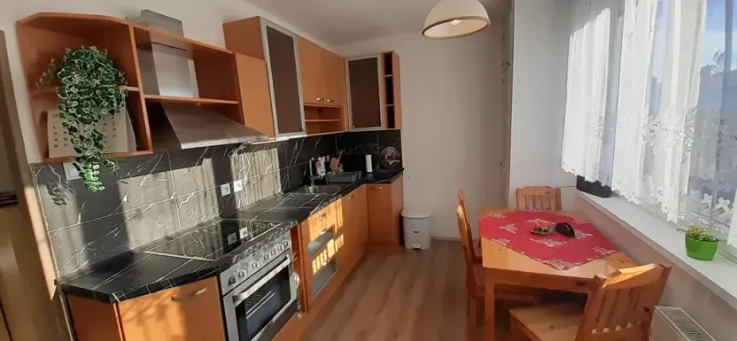 Pronájem bytu 2+1, Luštěnice, 53 m2
