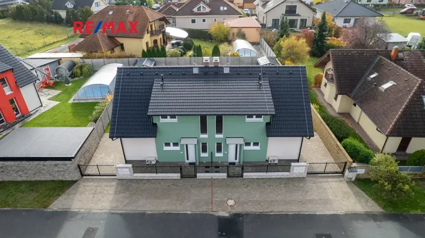 Pronájem rodinného domu, Veltruby, 97 m2