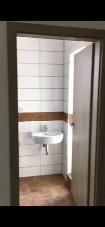 Pronájem obchodního prostoru, Praha - Žižkov, K vrcholu, 200 m2