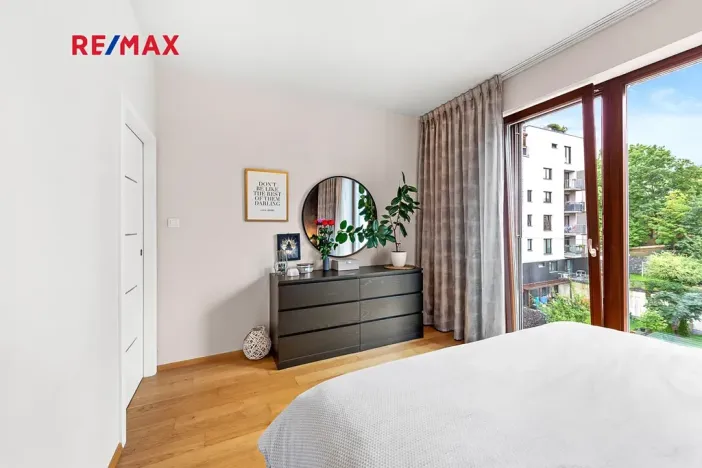 Prodej bytu 3+kk, Praha - Hrdlořezy, Učňovská, 71 m2