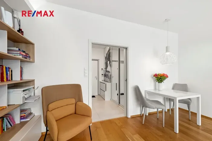 Prodej bytu 3+kk, Praha - Hrdlořezy, Učňovská, 71 m2