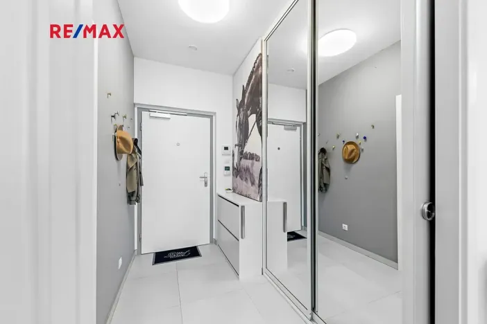 Prodej bytu 3+kk, Praha - Hrdlořezy, Učňovská, 71 m2