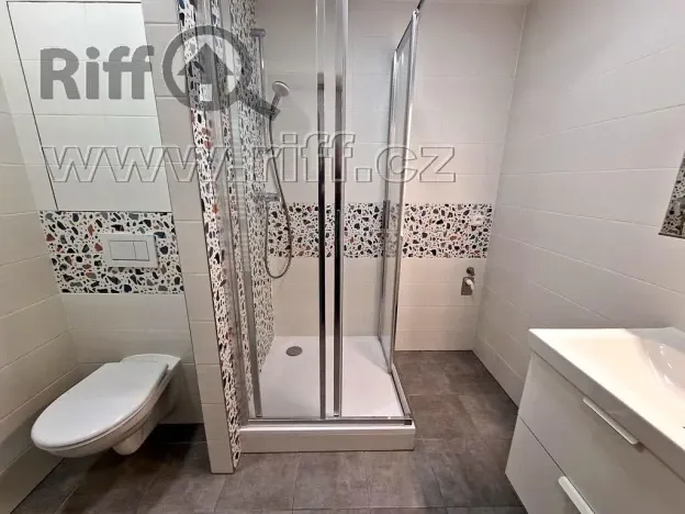 Pronájem bytu 2+kk, Brno, třída Generála Píky, 46 m2