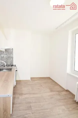 Pronájem bytu 2+1, Klášterec nad Ohří, Václava Řezáče, 57 m2