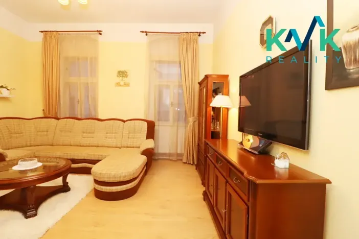 Pronájem bytu 2+1, Karlovy Vary, Kolmá, 55 m2