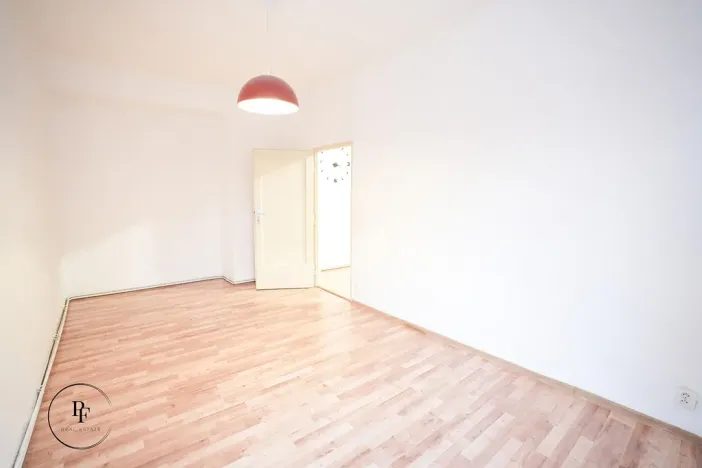 Pronájem bytu 2+1, Praha - Břevnov, Pod Drinopolem, 56 m2