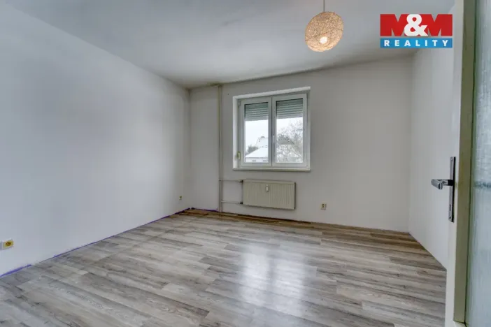 Prodej bytu 3+1, Město Touškov, Partyzánská, 81 m2
