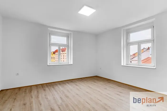 Pronájem bytu 3+1, Praha - Vršovice, Žitomírská, 78 m2