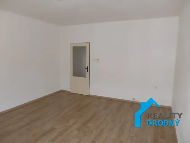 Pronájem bytu 3+1, Děčín, Teplická, 98 m2