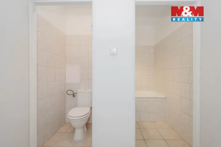 Pronájem bytu 1+kk, Praha - Hlubočepy, Pivcova, 29 m2