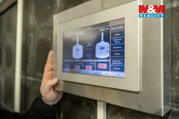 Prodej obchodního prostoru, Kraslice - Tisová, 560 m2