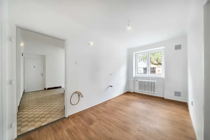 Prodej bytu 3+1, Plzeň, Thámova, 68 m2