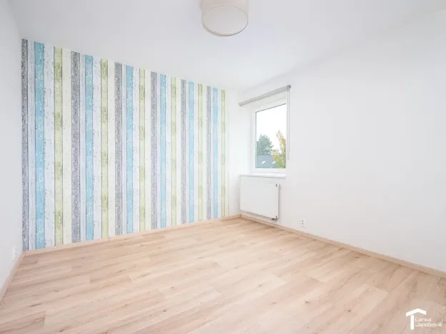 Pronájem bytu 2+kk, Pardubice - Nemošice, Nemošická, 60 m2