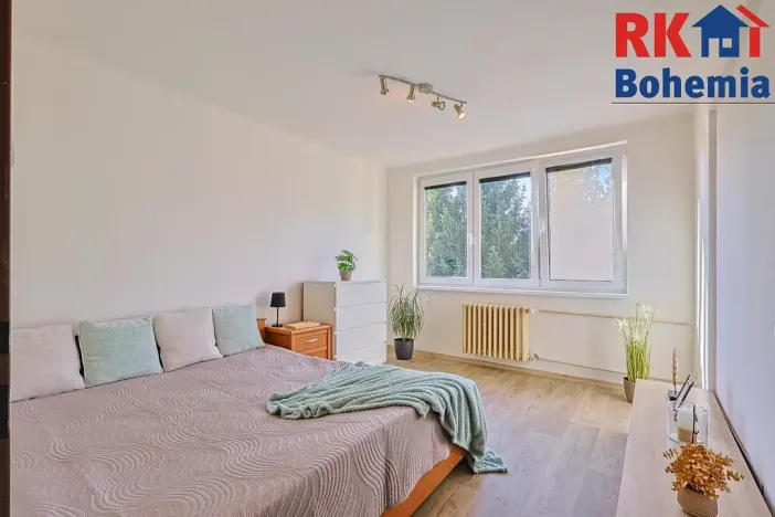 Prodej bytu 3+1, Pečky, V Horkách, 63 m2