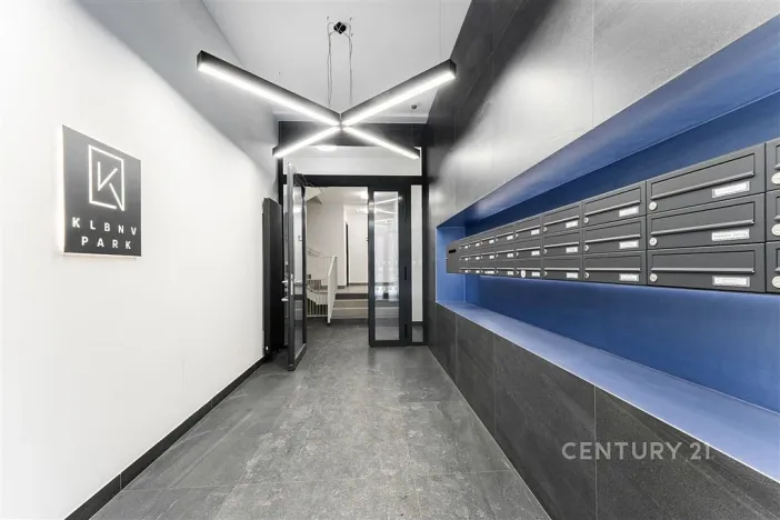 Pronájem bytu 1+kk, Praha, Kolbenova, 30 m2