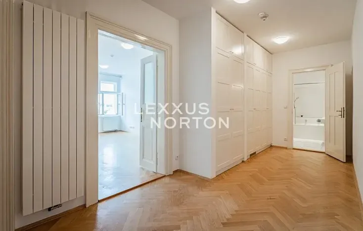 Pronájem bytu 2+kk, Praha - Staré Město, Na Perštýně, 73 m2