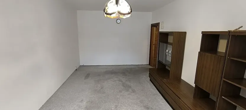 Prodej bytu 2+1, Cheb, Stavbařů, 63 m2