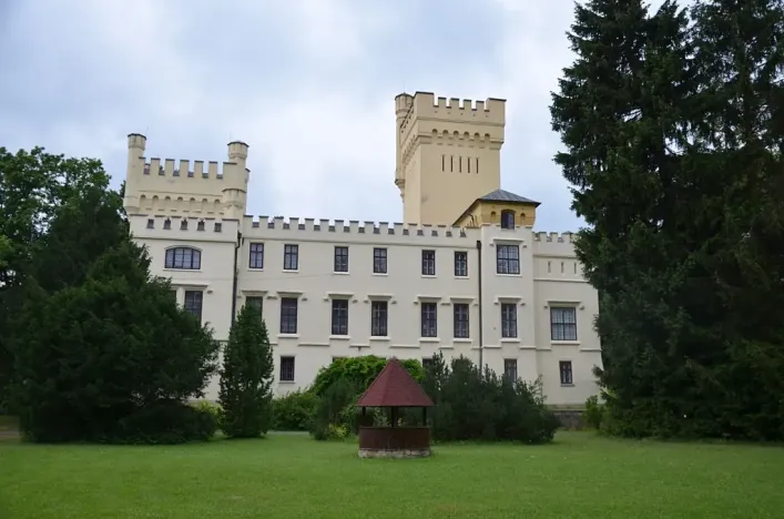 Prodej domu, Skřivany, Tovární, 3502 m2