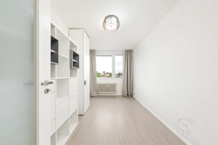 Pronájem bytu 3+kk, Praha - Žižkov, U kněžské louky, 67 m2
