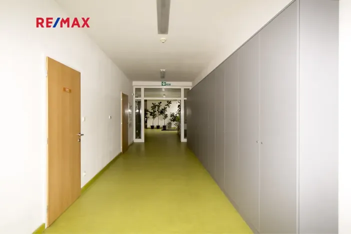 Pronájem kanceláře, Ústí nad Labem, náměstí Prokopa Velikého, 48 m2