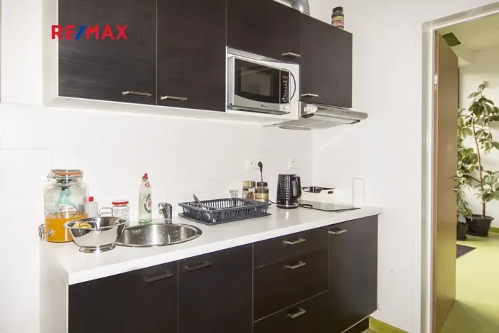 Pronájem kanceláře, Ústí nad Labem, náměstí Prokopa Velikého, 48 m2