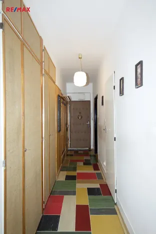 Prodej bytu 3+1, Praha - Nusle, K podjezdu, 60 m2