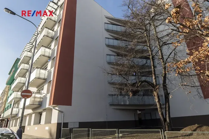 Prodej bytu 3+1, Praha - Nusle, K podjezdu, 60 m2