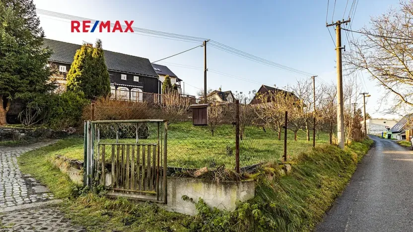 Prodej pozemku pro bydlení, Horní Police, 9. května, 910 m2
