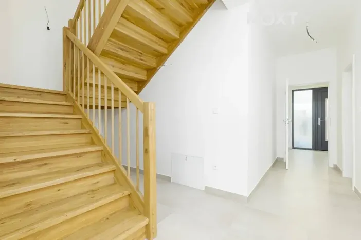 Prodej bytu 5+kk, Hluboká nad Vltavou, Pod Hůrkou, 208 m2