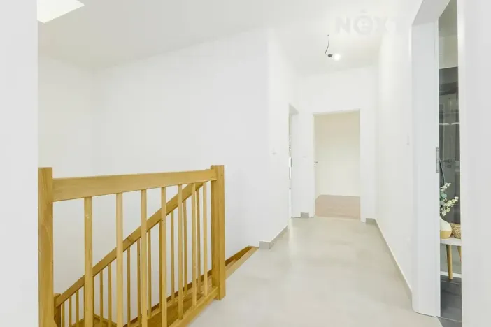 Prodej bytu 5+kk, Hluboká nad Vltavou, Pod Hůrkou, 208 m2