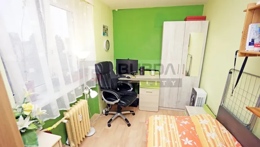 Pronájem bytu 1+1, Neratovice, 28 m2