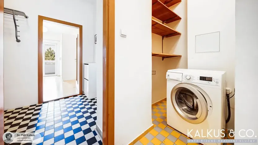 Pronájem bytu 3+kk, Hradec Králové, Smetanovo nábřeží, 70 m2