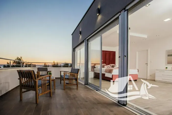 Prodej vily, Podstrana, Chorvatsko, 220 m2