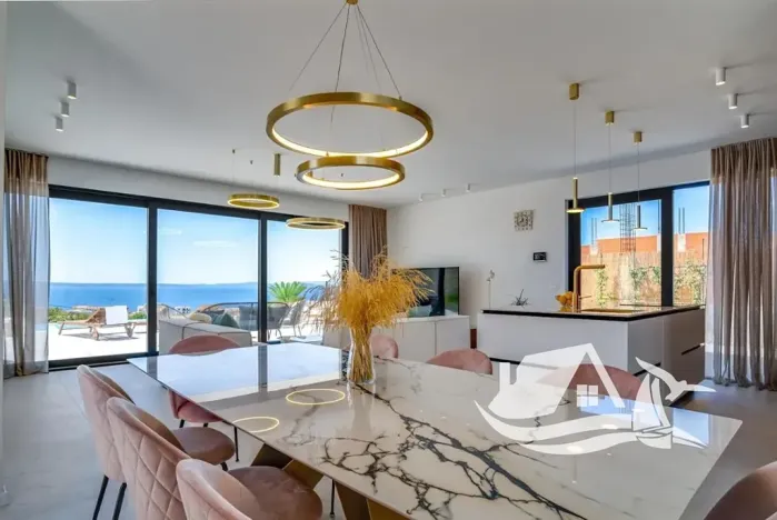 Prodej vily, Split, Chorvatsko, 285 m2