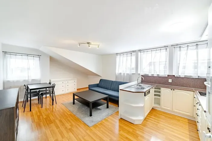 Pronájem bytu 2+kk, Hostivice, Unhošťská, 45 m2