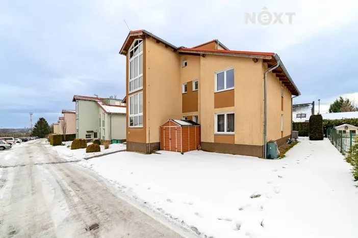 Pronájem bytu 2+kk, Hostivice, Unhošťská, 45 m2
