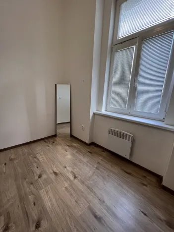 Pronájem bytu 2+1, Praha - Libeň, Novákových, 45 m2