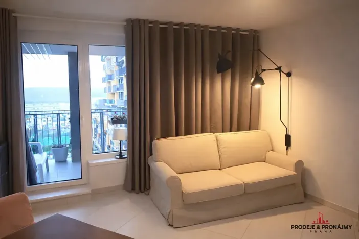 Pronájem bytu 2+kk, Praha - Vysočany, Pod Harfou, 54 m2