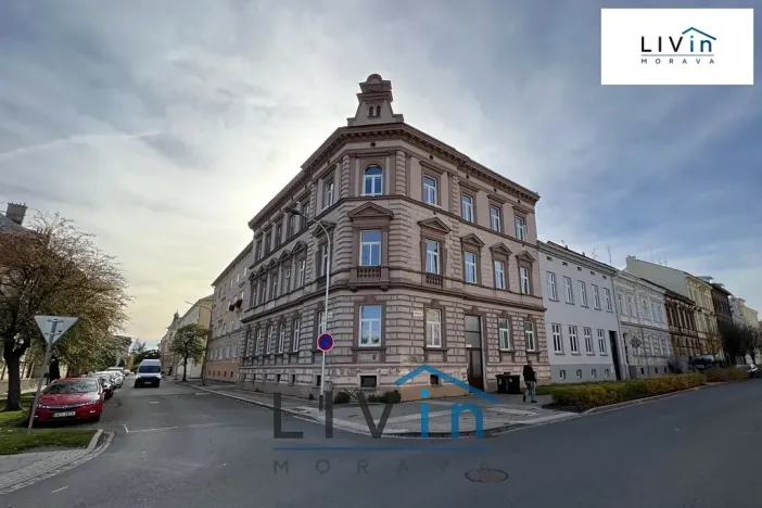 Pronájem bytu 1+kk, Olomouc, tř. Svornosti, 45 m2