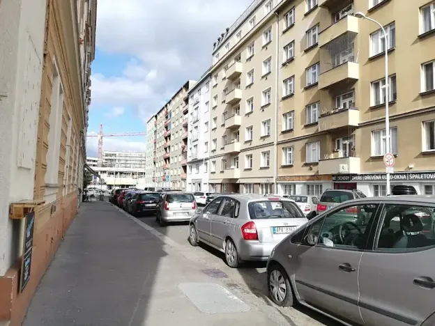 Pronájem bytu 1+kk, Praha - Holešovice, Malá Plynární, 33 m2