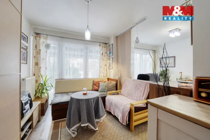 Prodej bytu 1+kk, Praha - Pitkovice, Májovková, 36 m2