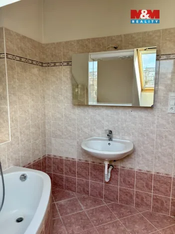 Pronájem bytu 2+kk, Praha - Bubeneč, Terronská, 70 m2